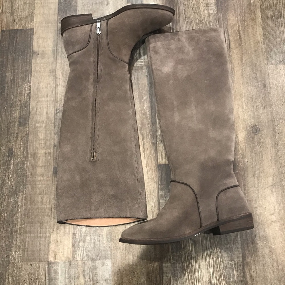 Ugg Gracen tall riding boots sz 7 brown tan